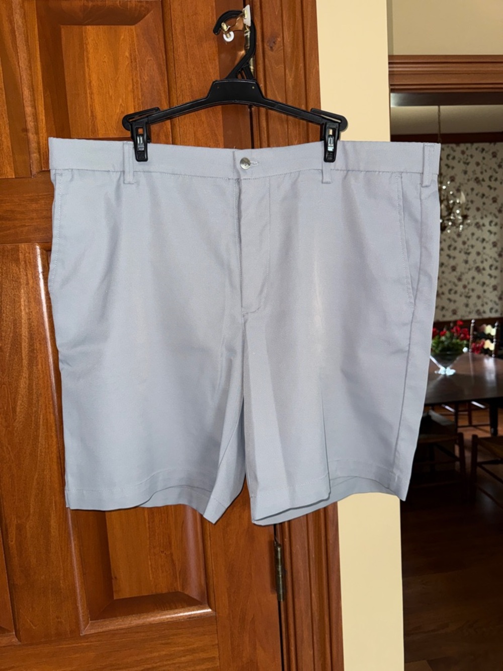 Callaway Light Gray Flat Front Golf Shorts